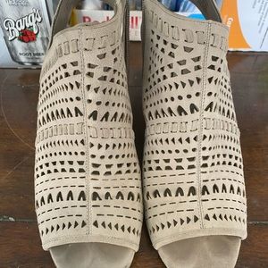 Vince Camputo booties